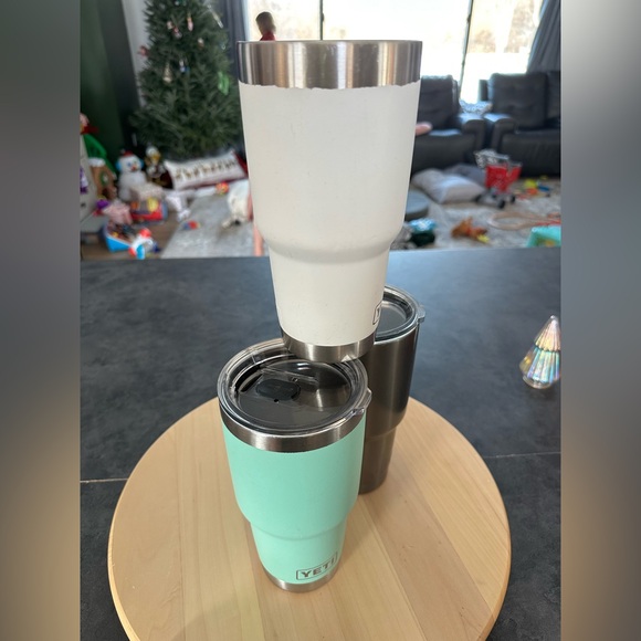 Yeti 30oz Bundle of 3 - Picture 2 of 11